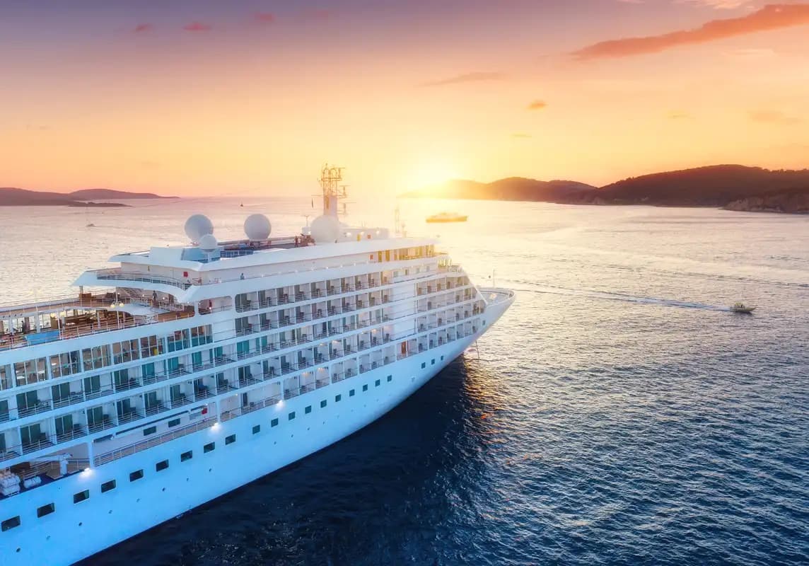 Cruise & Yacht Travel